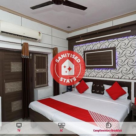 Oyo 29411 Hotel Vanshika Agra  Exterior photo