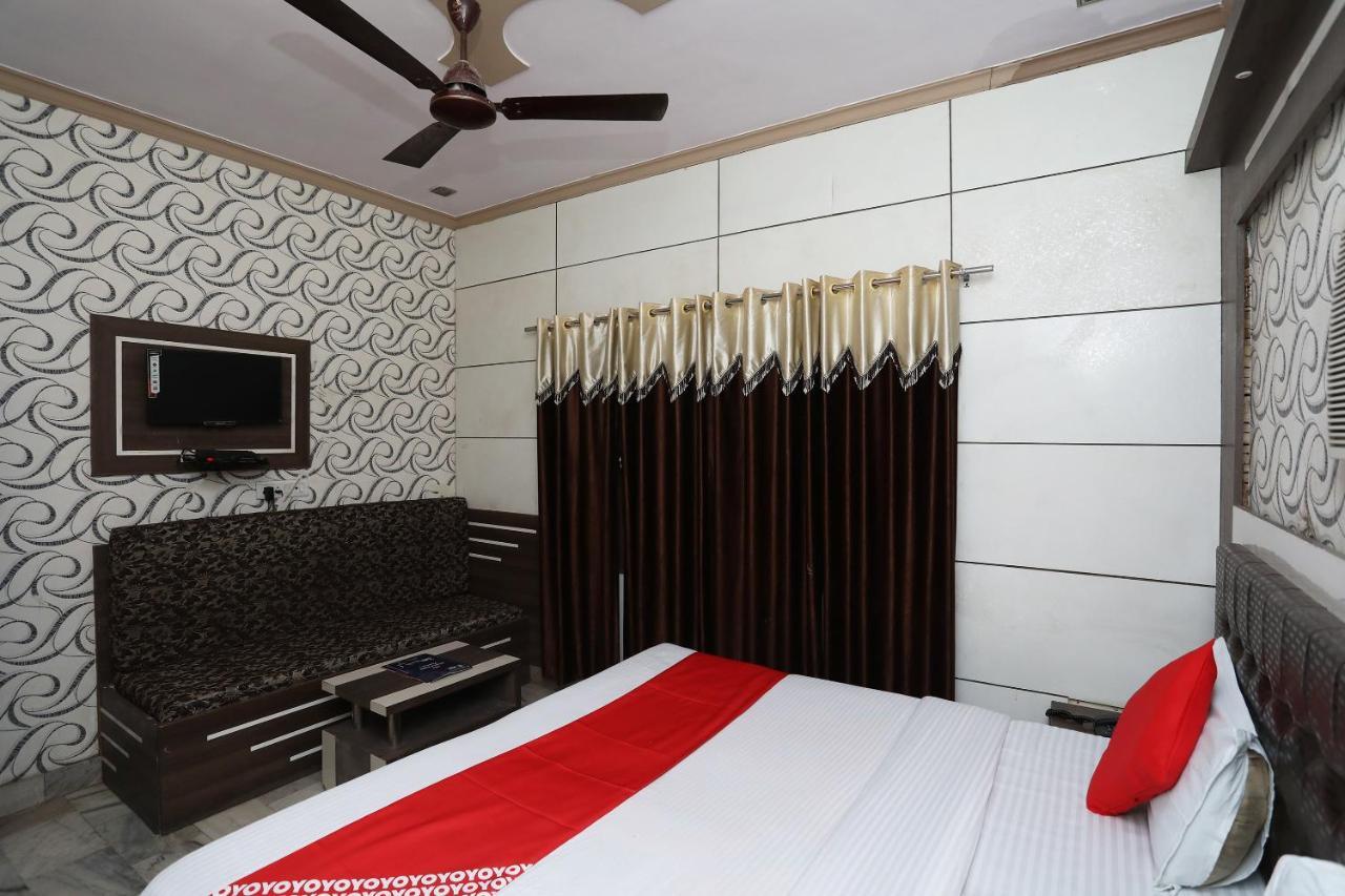 Oyo 29411 Hotel Vanshika Agra  Exterior photo