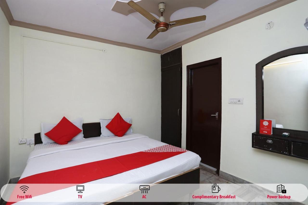 Oyo 29411 Hotel Vanshika Agra  Exterior photo