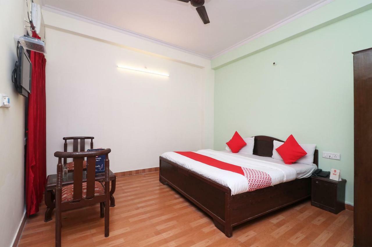 Oyo 29411 Hotel Vanshika Agra  Exterior photo