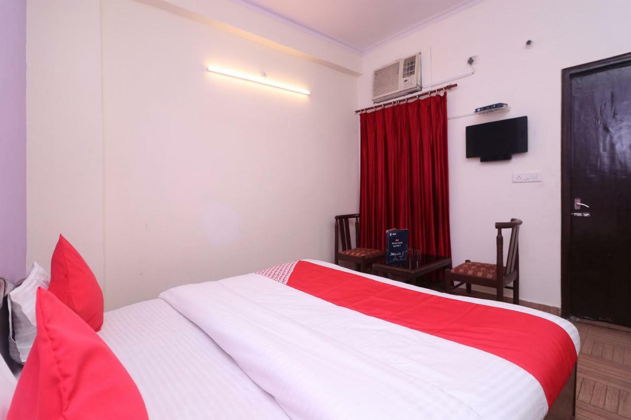 Oyo 29411 Hotel Vanshika Agra  Exterior photo