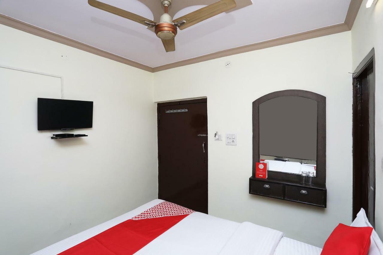 Oyo 29411 Hotel Vanshika Agra  Exterior photo