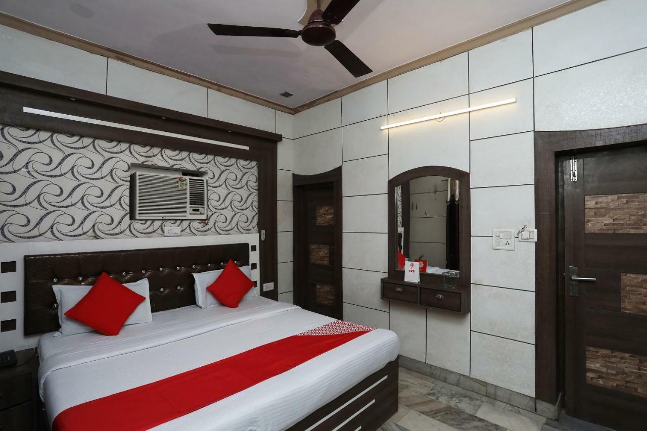 Oyo 29411 Hotel Vanshika Agra  Exterior photo